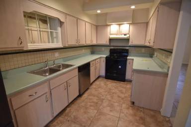 Main picture of 3773 SE 60th St