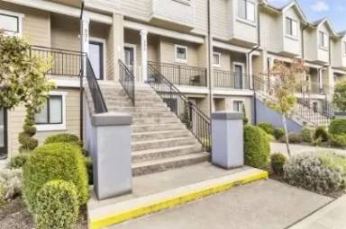 Main picture of Allenmore Brownstones