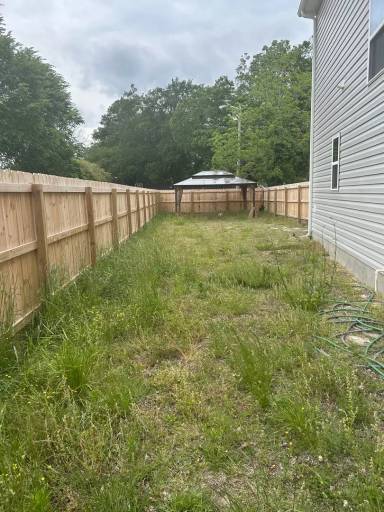 Main picture of 1103 Peartree Rd