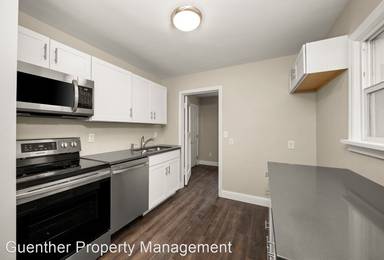 Main picture of 5503 N Monroe St