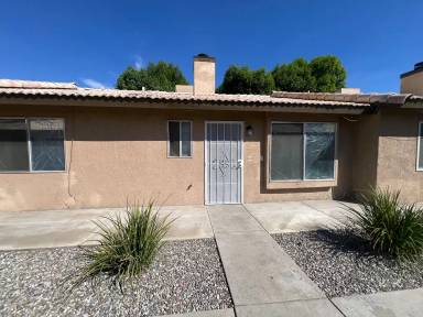 Main picture of 4426 White Ln