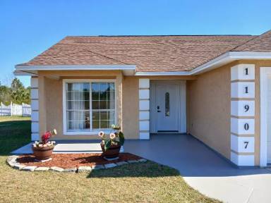 Main picture of 11907 Country Club Dr