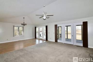 Main picture of 679 Cedar Pt