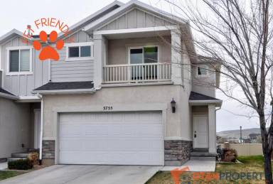 Main picture of 3755 N Prairie Grass Dr