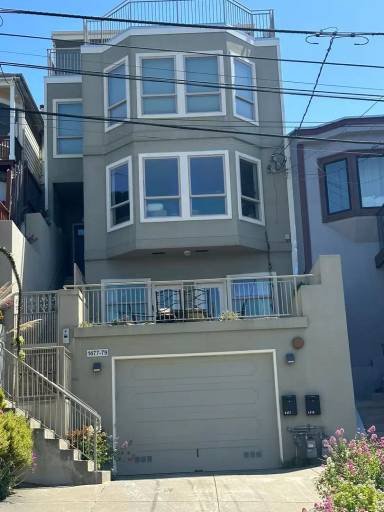 Main picture of 1479 Rhode Island St
