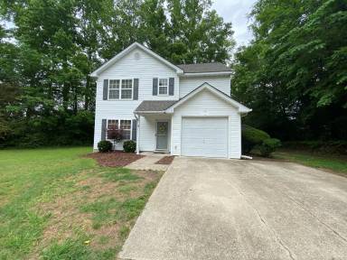 Main picture of 104 Merlot Dr