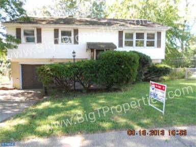 Main picture of 808 Parkside Blvd