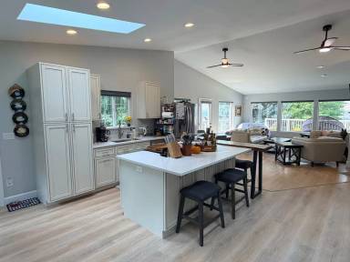 Main picture of 2637 Afton Pl NE