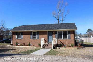 Main picture of 309 S McRae St