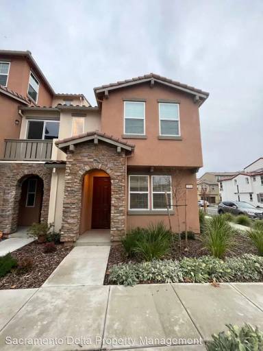 Main picture of 2938 Limoges Walk
