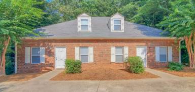 Main picture of Oxford Park Townhomes