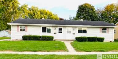 Main picture of 648 Fern St