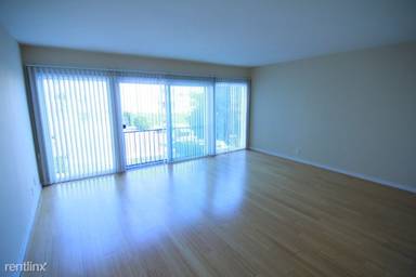 Main picture of 1851 Winona Blvd