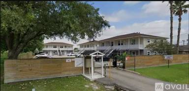 Main picture of 3501 Brewster St