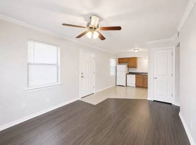 Main picture of 1428 NW 27th St