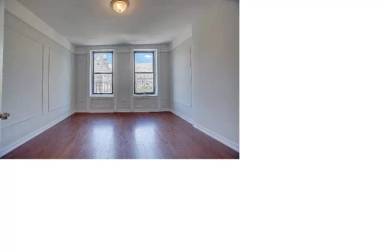 Main picture of 202 W 96th St