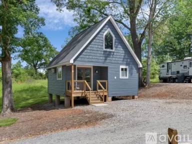 Main picture of 751 Sawgrass Cir