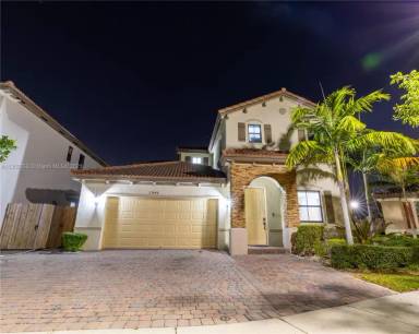 Main picture of 23846 SW 116th Ct