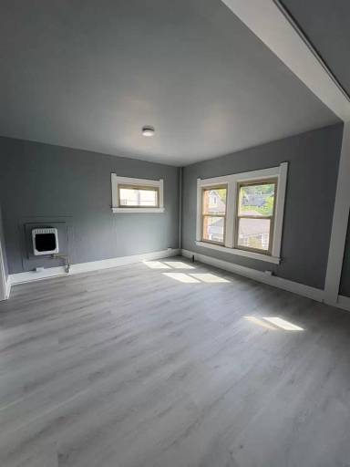 Main picture of 1132 10th Ave E