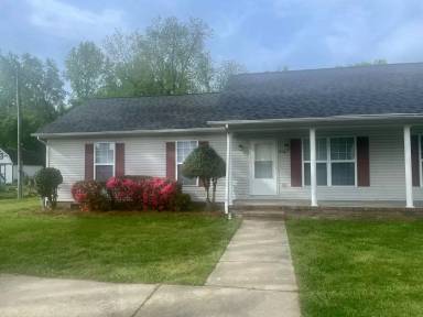 Main picture of 935 Tom Sadler Rd