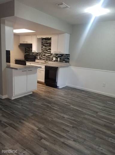Main picture of 1251 Moulin Rouge Dr