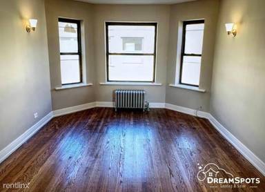 Main picture of 7317-7325 S East End Ave Apartments