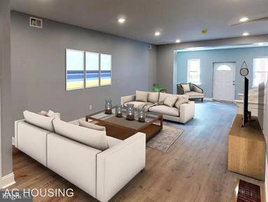 Main picture of 5438 Florence Ave