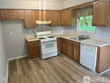 Main picture of 197 MacArthur Ave