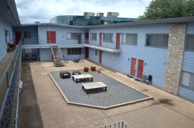 Main picture of 2408 Longview St