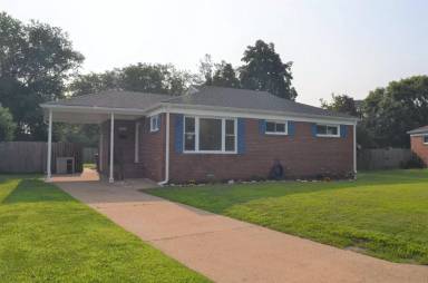 Main picture of 2416 Saban Ave