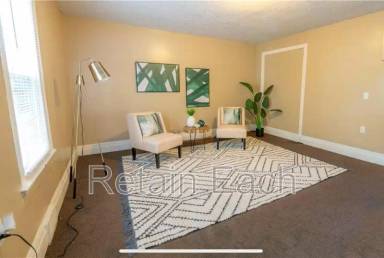 Main picture of 166 Reynolds St