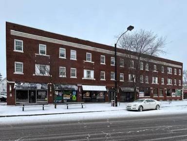 Main picture of 794 N Main St