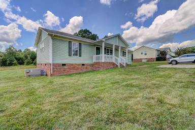 Main picture of 1817 Stony Point Rd