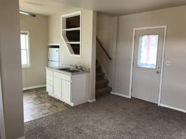 Main picture of 304 Market St