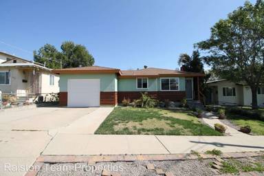 Main picture of 2327 Sea Breeze Dr