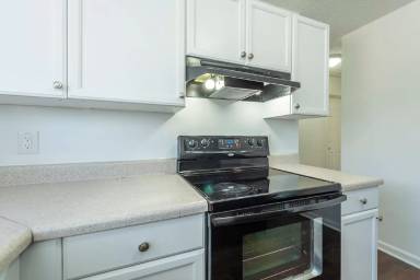 Main picture of 15 Arden Rd