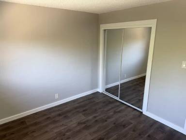 Main picture of 1356 Lincoln Ave