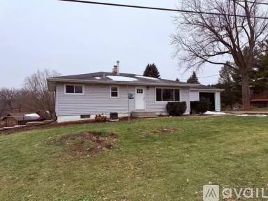 Main picture of 5039 W Clayton Rd