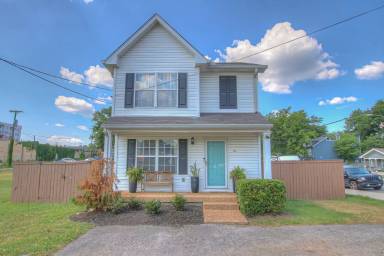 Main picture of 111 Cleveland St
