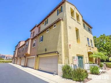 Main picture of 264 Marquette Ave