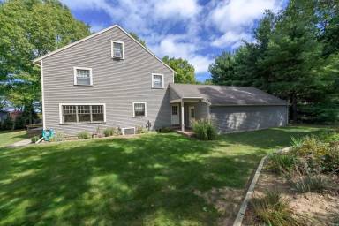 Main picture of 4412 Drexel Pl