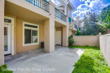 Main picture of 7274 Shoreline Dr