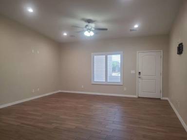 Main picture of 1923 E Winter Haven Dr