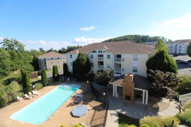 Main picture of 520 Davis Mills Dr