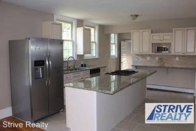 Main picture of 5 Elmhurst Ave