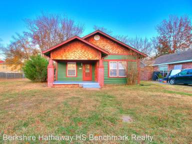 Main picture of 1313 N Beard Ave