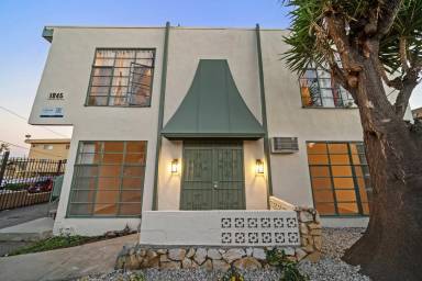 Main picture of 1245 N Harvard Blvd