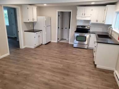 Main picture of 239-331 N 2 St