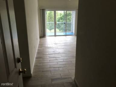 Main picture of 3902E Fullerton Ct