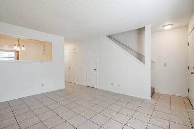 Main picture of 653 N Betty Jo Dr